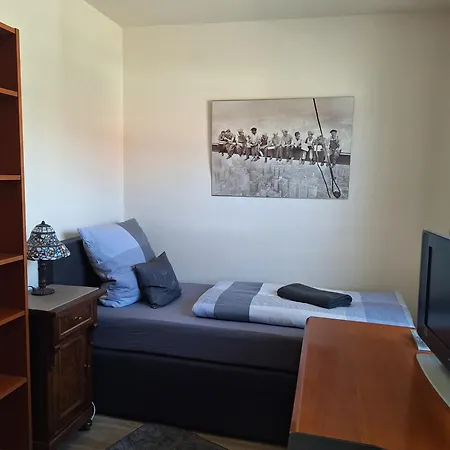 Gaestehaus Hilda Apartamento Lenting